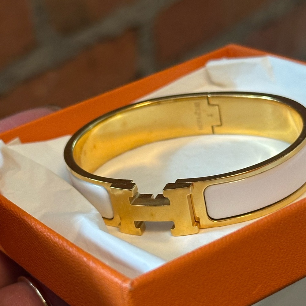 Authentic Vintage Hermes Clic H White Bracelet - Picture 3 of 5